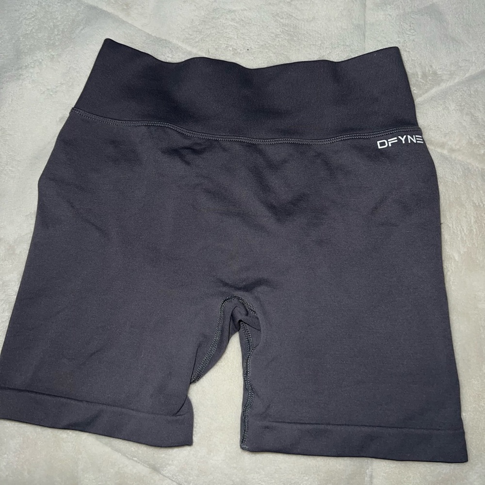 DFYNE shorts